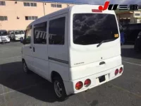 Mitsubishi MINICAB VAN лот № 8230 оценка R  с аукциона в Японии 1