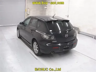 Mazda AXELA  с аукциона в Японии