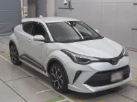 Toyota C-HR лот № 36018 оценка 5  с аукциона в Японии 4