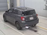 Toyota IST лот № 10022 оценка 4.5  с аукциона в Японии 5