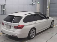 BMW 3-Series лот № 38020 оценка 4.5  с аукциона в Японии 1