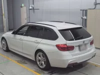 BMW 3-Series лот № 38020 оценка 4.5  с аукциона в Японии 5