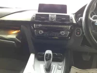 BMW 3-Series лот № 38020 оценка 4.5  с аукциона в Японии 9