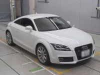 Audi TT лот № 38019 оценка 4  с аукциона в Японии 4