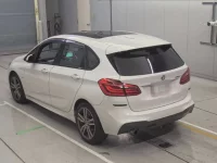 BMW 2-Series лот № 38023 оценка 4  с аукциона в Японии 5