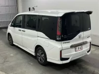 Honda STEP WAGON лот № 20026 оценка 3.5  с аукциона в Японии 1