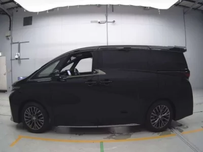 Toyota VELLFIRE  с аукциона в Японии