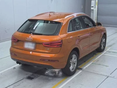 Audi Q3  с аукциона в Японии