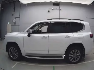 Toyota LAND CRUISER  с аукциона в Японии