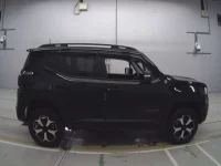 Chrysler JEEP RENEGADE лот № 38035 оценка 4  с аукциона в Японии 2