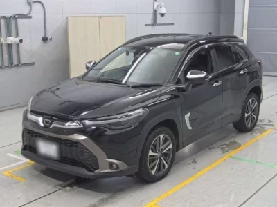 Toyota COROLLA CROSS  с аукциона в Японии