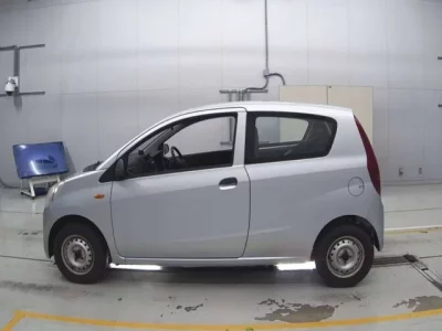 Daihatsu MIRA  с аукциона в Японии
