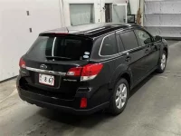 Subaru LEGACY OUTBACK лот № 20036 оценка 3.5  с аукциона в Японии 4