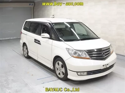 Honda ELYSION  с аукциона в Японии
