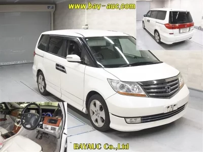 Honda ELYSION  с аукциона в Японии