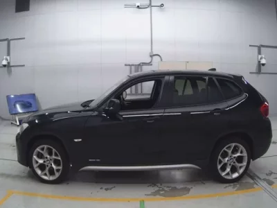 BMW X1  с аукциона в Японии
