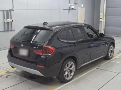 BMW X1  с аукциона в Японии
