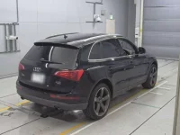 Audi Q5 лот № 38042 оценка 4  с аукциона в Японии 1