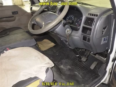 Mazda BONGO BRAWNY VAN