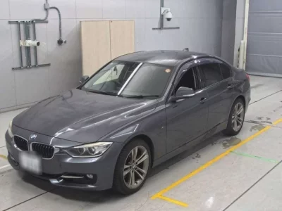 BMW 3-Series  с аукциона в Японии
