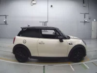BMW MINI лот № 38066 оценка 4.5  с аукциона в Японии 2