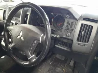 Mitsubishi DELICA D5 лот № 10075 оценка 3.5  с аукциона в Японии 6