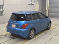 Toyota IST лот № 10076 оценка 3.5  с аукциона в Японии 1