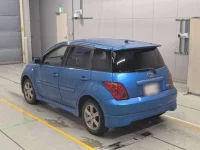 Toyota IST лот № 10076 оценка 3.5  с аукциона в Японии 5