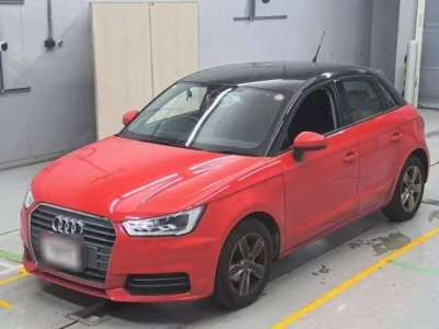 Audi A1  с аукциона в Японии