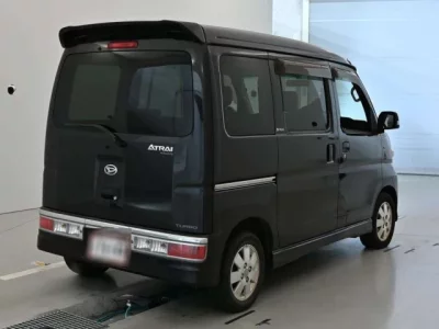 Daihatsu Atrai Wagon  с аукциона в Японии