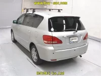 Toyota IPSUM лот № 10002 оценка 4  с аукциона в Японии 1