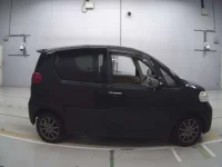 Toyota PORTE лот № 10087 оценка 3  с аукциона в Японии 2