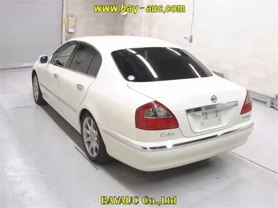 Nissan CIMA  с аукциона в Японии