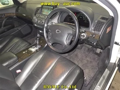 Nissan CIMA  с аукциона в Японии