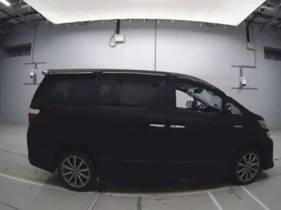 Toyota VELLFIRE  с аукциона в Японии