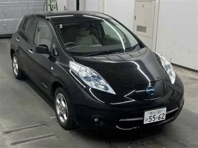 Nissan LEAF  с аукциона в Японии