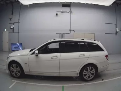 Mercedes-Benz C CLASS WAGON  с аукциона в Японии