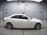 Mercedes-Benz CLS лот № 38095 оценка 4  с аукциона в Японии 2