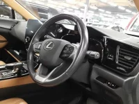 Lexus NX лот № 36083 оценка 4.5  с аукциона в Японии 6