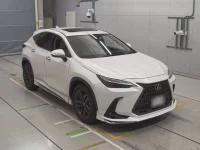 Lexus NX лот № 36083 оценка 4.5  с аукциона в Японии 4