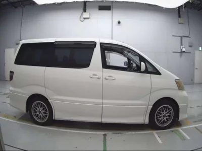 Toyota ALPHARD  с аукциона в Японии