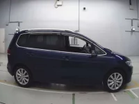 Volkswagen GOLF TOURAN лот № 38101 оценка 3.5  с аукциона в Японии 2