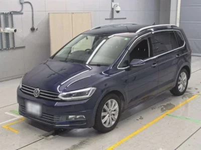 Volkswagen GOLF TOURAN  с аукциона в Японии