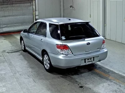 Subaru IMPREZA  с аукциона в Японии