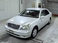 Toyota CELSIOR лот № 8027 оценка 4  с аукциона в Японии 3