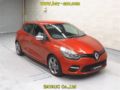 Renault LUTECIA  с аукциона в Японии