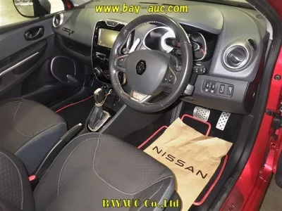Renault LUTECIA  с аукциона в Японии