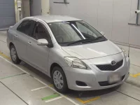 Toyota BELTA лот № 10125 оценка 3.5  с аукциона в Японии 4