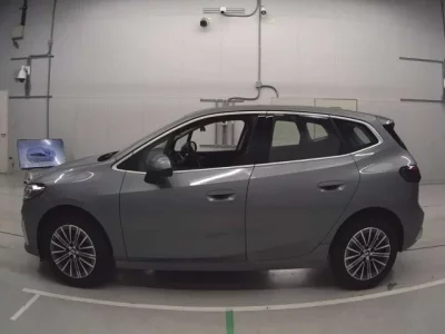 BMW 2-Series  с аукциона в Японии