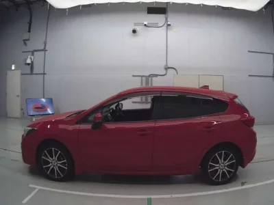 Subaru IMPREZA  с аукциона в Японии